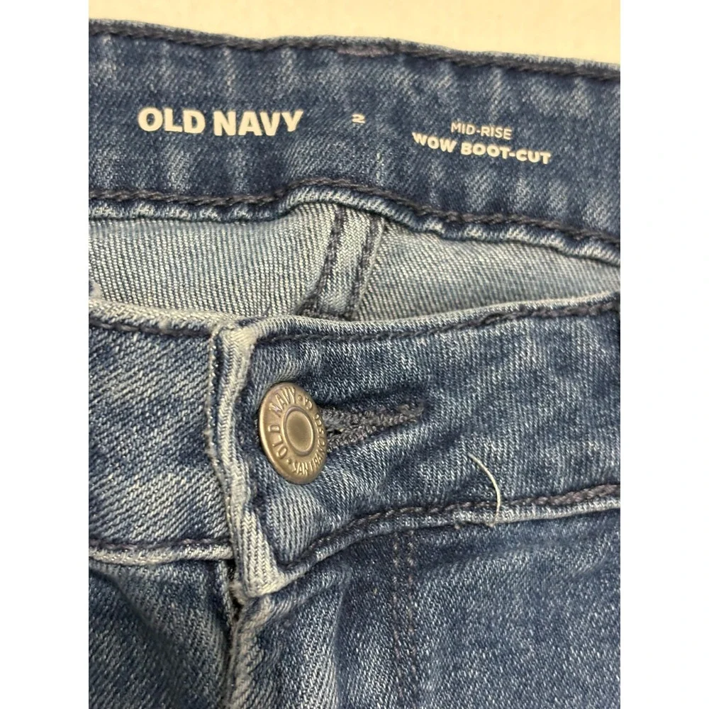 Old Navy Wow Boot-Cut Mid-Rise Jeans Medium Wash Size 2 Womens Denim Pants